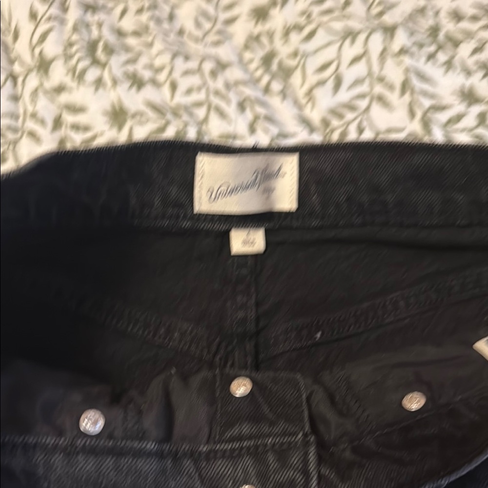 Brand new! Universal Thread black denim skirt. - Picture 3 of 4